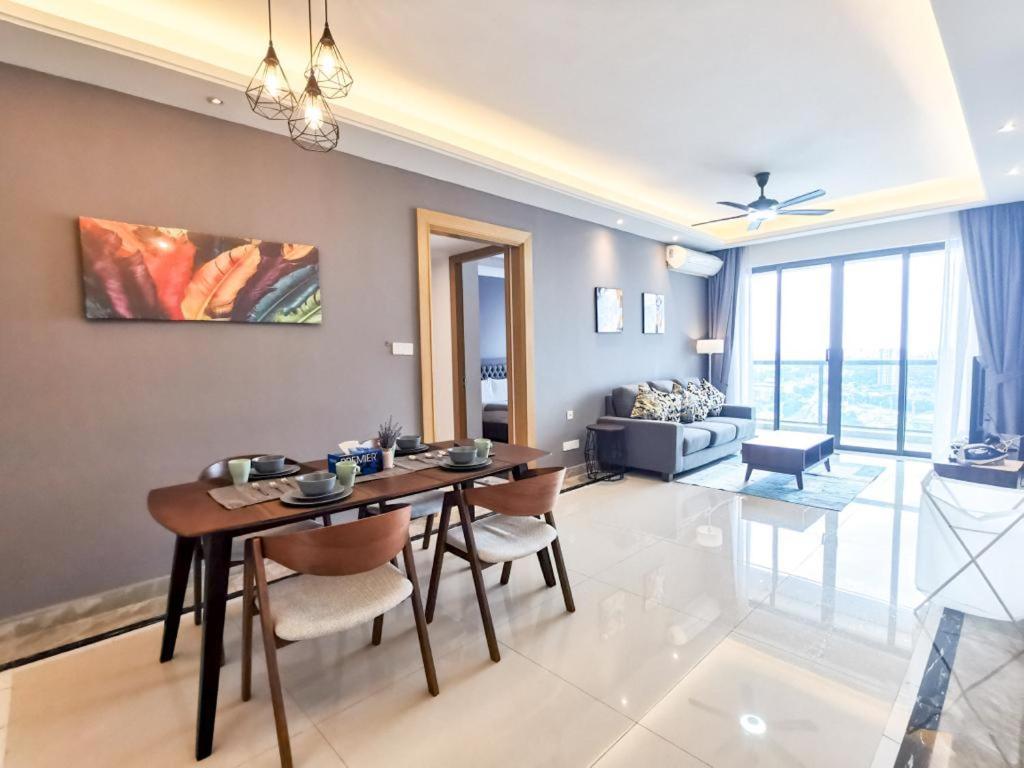 R&F Princess Cove Ciq Premium Sea & City View Suites By Neo Johor Bahru Exteriör bild