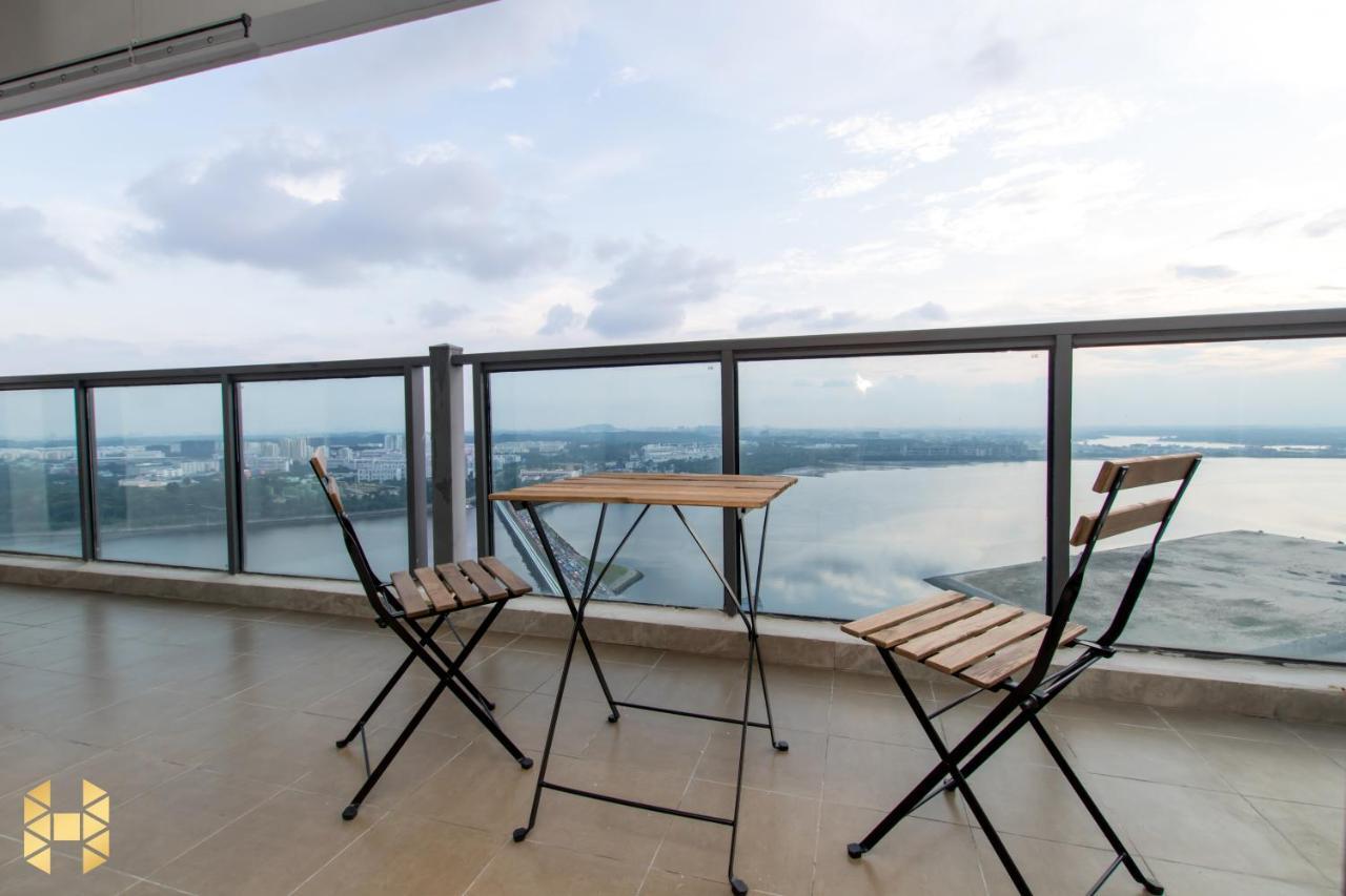 R&F Princess Cove Ciq Premium Sea & City View Suites By Neo Johor Bahru Exteriör bild